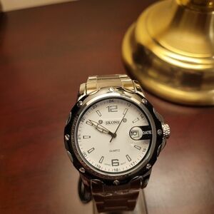 Brand New Men's White Skone Fashion Watch
